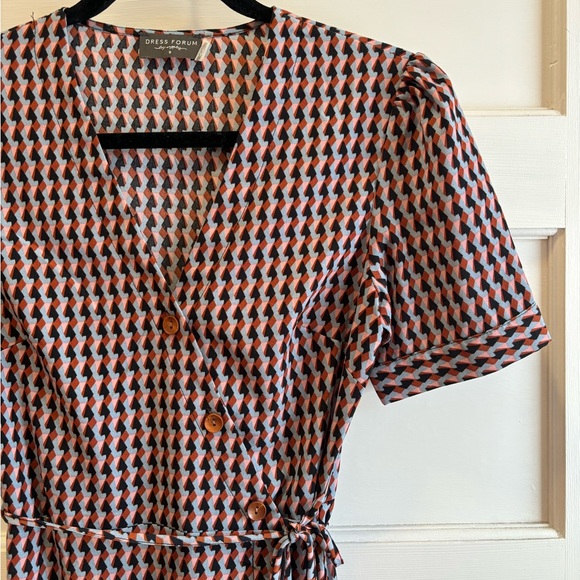 Dress Forum Patterned Dress Sz Small - Picture 4 of 5